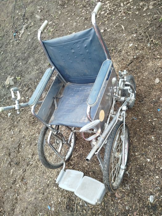 Продам інвалідну коляску
