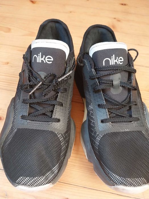 Okazja!! 2 pary butów w idealnym stanie NIKE.