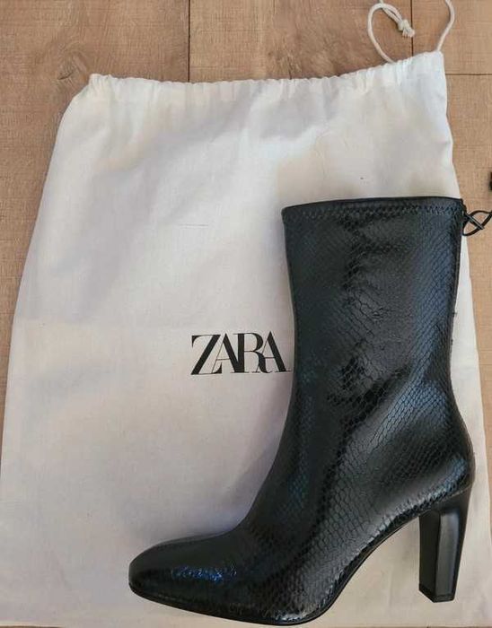 Nowe czarne botki Zara