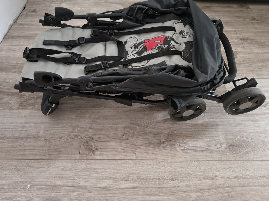Wózek spacerowy  dla dziecka
