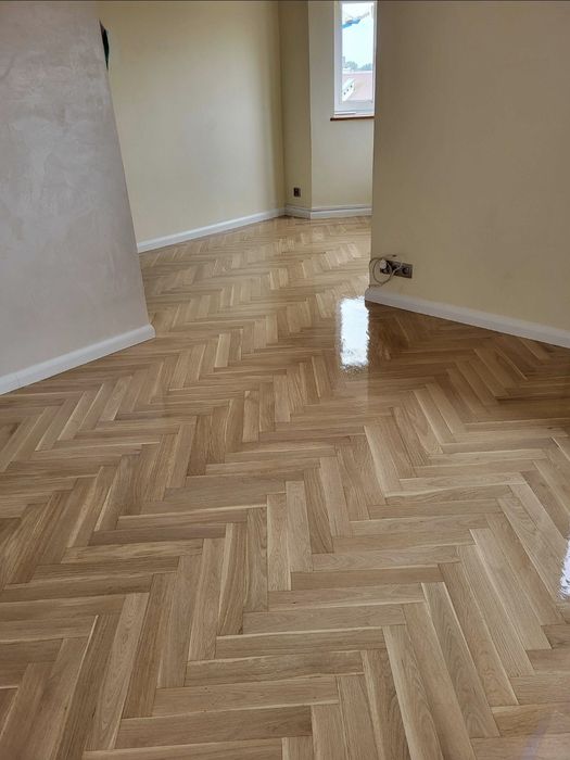 Bezpyłowe cyklinowanie,renowacja schodów,