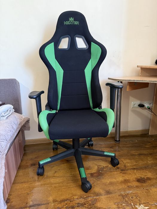 Ігрове/геймерське крісло