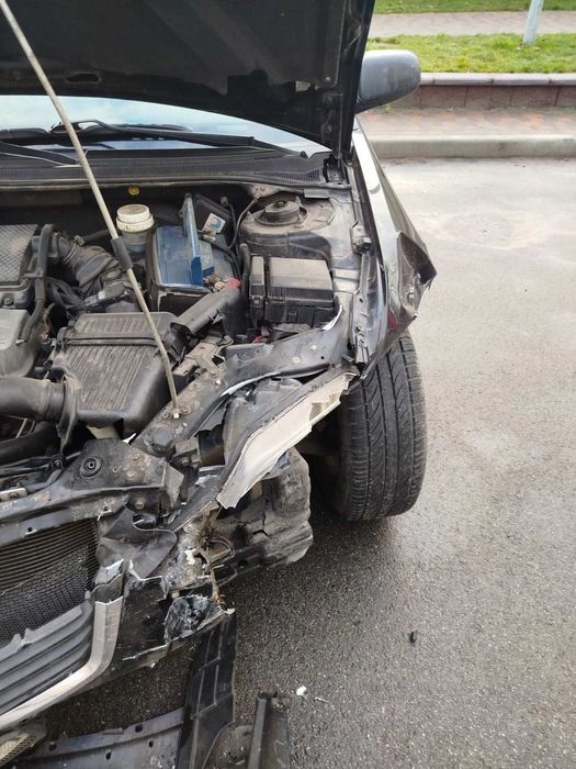 Автомобіль Mitsubishi