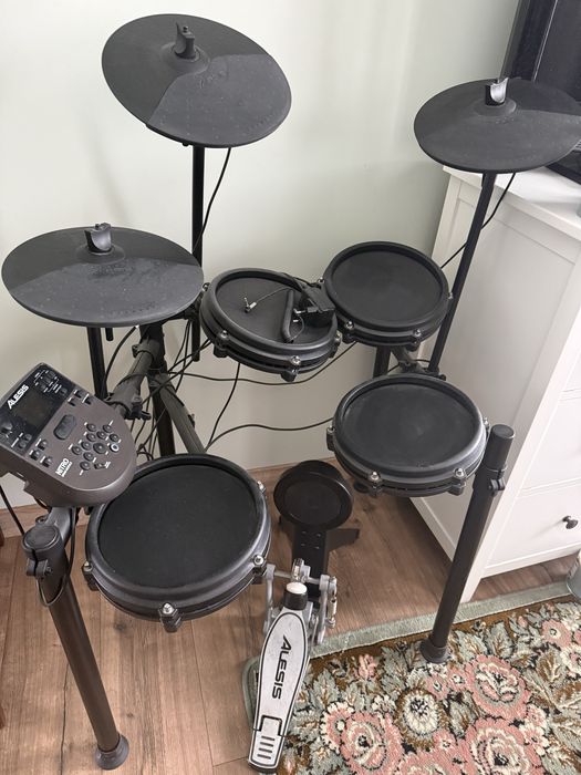 Барабан Alesis nitro mesh kit