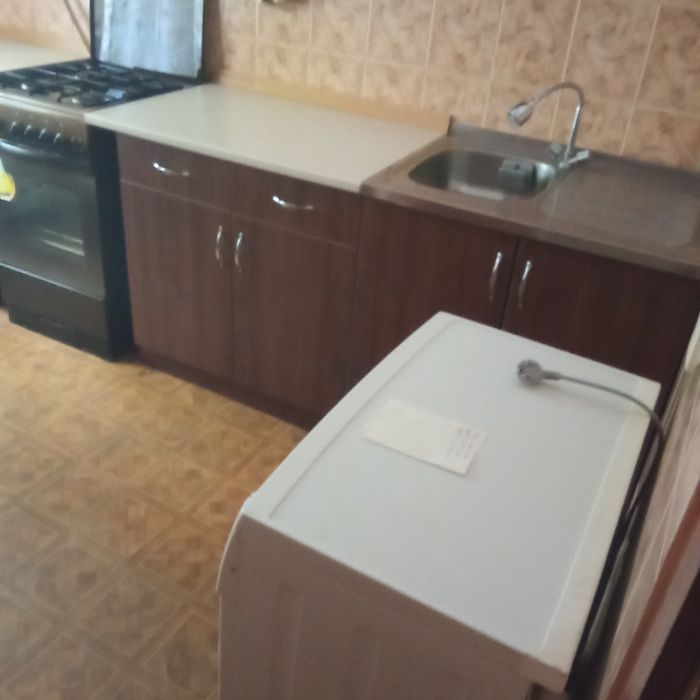 Окрема квартира (1кімн) для дівчат,  без господарів,одна вже проживає