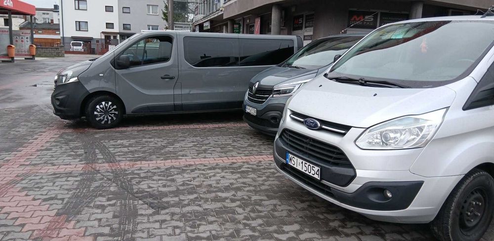 Wypożyczalnia samochodów Wynajem busa 9 osobowy , Wypożyczalnia Busów