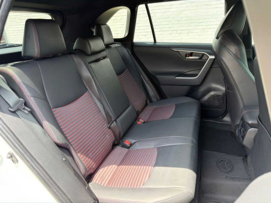 Toyota Rav4 Prime Xse      2022