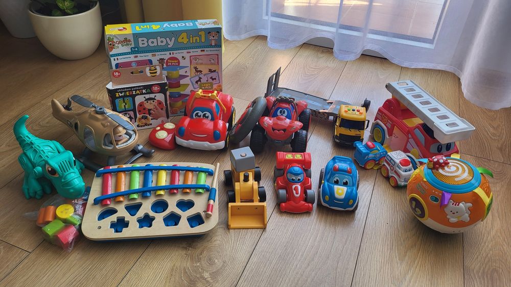 Zestaw zabawek 2-3 latka