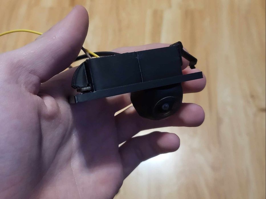 Кронштейн/Кріплення для камери заднього виду VAG в плафон номерного зн