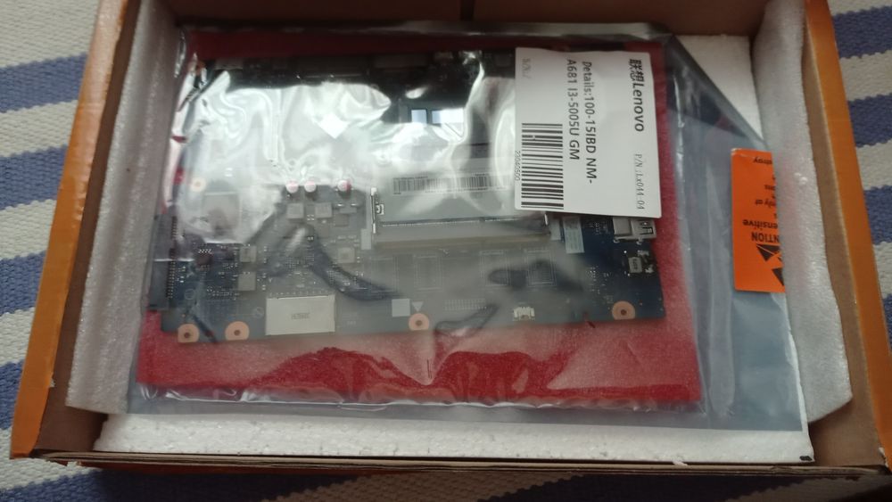 Материнська плата Lenovo ideapad 100 15ibd