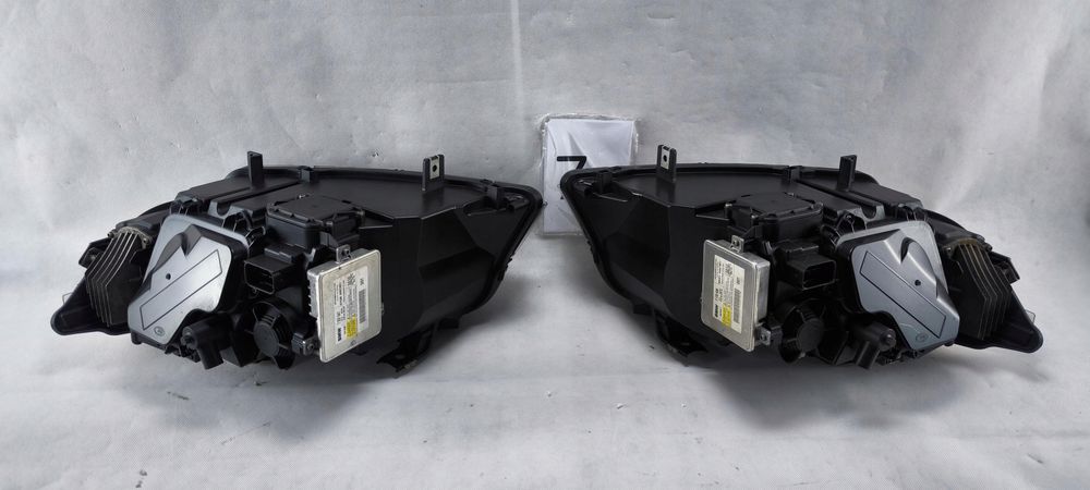 bmw e90 e91 lci lift xenon skretny lewy prawy reflektor 7202589 7202590