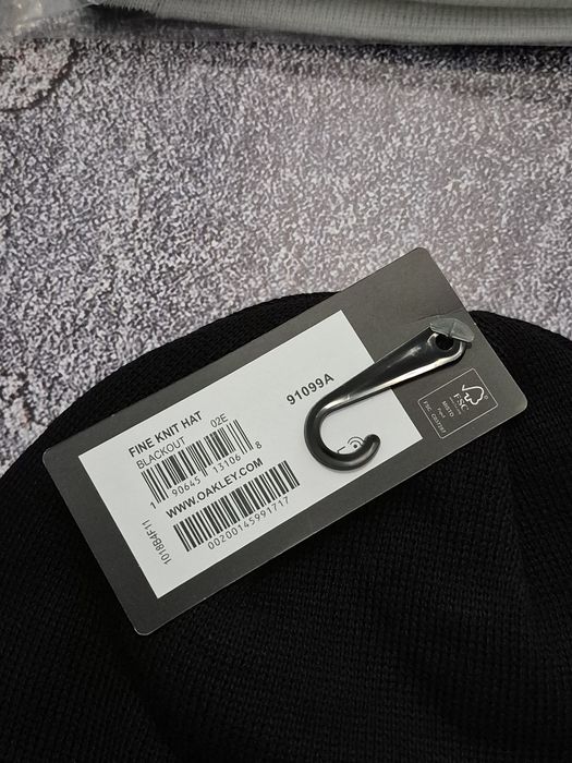 Шапка oakley hat