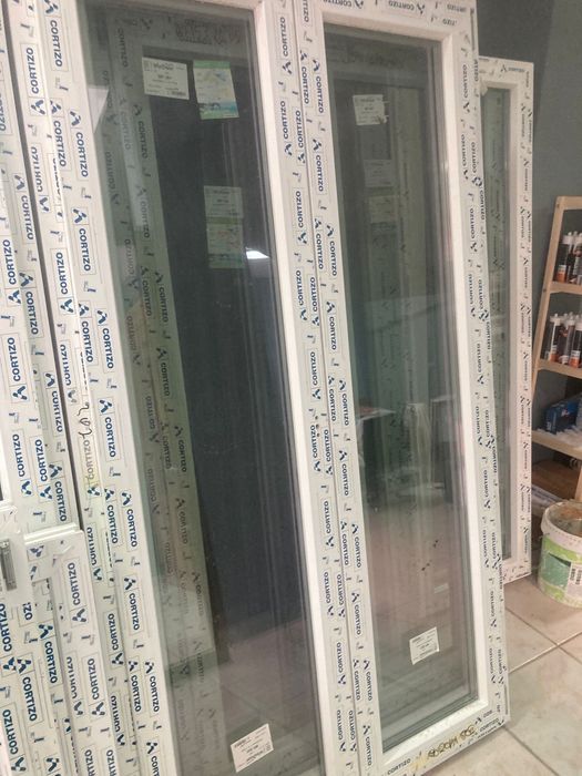 Janela pvc nova branca