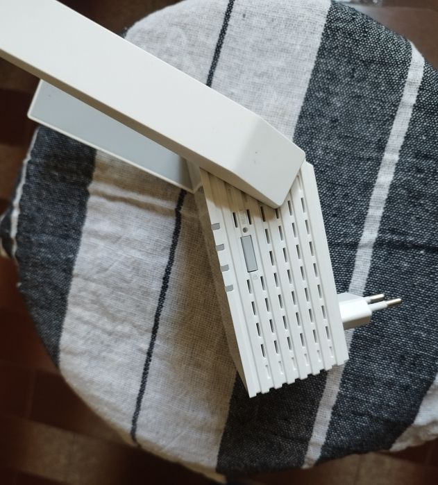 TP-Link RE505X AX1500 Wi-Fi 6 Range Extender