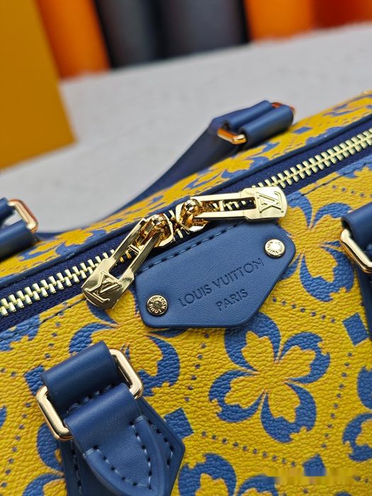 Жіноча сумка LOUIS VUITTON M27411