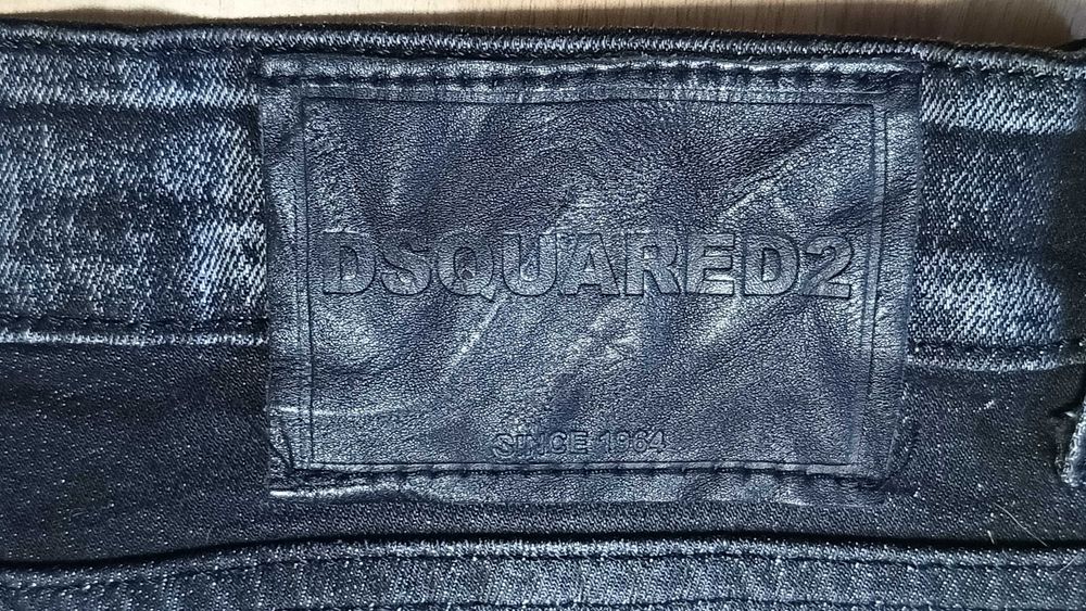 Męskie spodnie jeansowe DSQUARED 2 r.L(50) stan bardzo dobry
