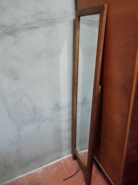 Дзеркало в вітальню шоурум магазин в дубовій рамі Італія