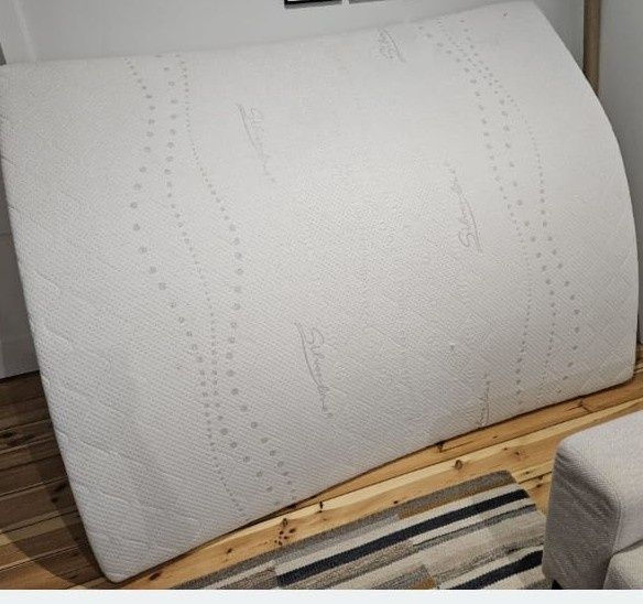 Sprzedam materac 160*200, grubość 20 sm