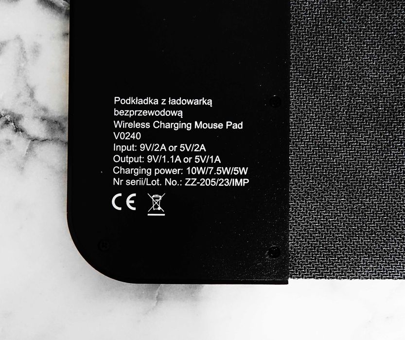 Podkładka pod mysz z ładowarką bezprzewodową Wireless Charging
