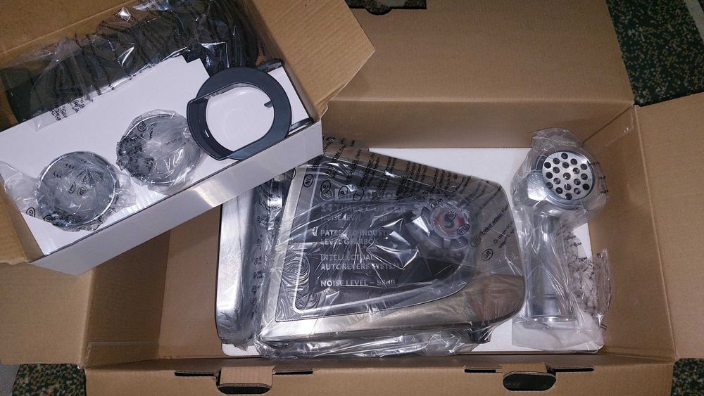 М'ясорубка POLARIS PMG 2294 Металік