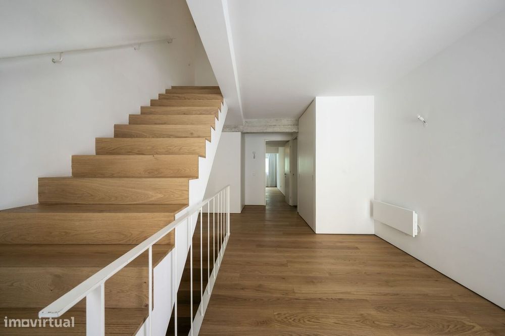 Moradia T4 com jardim, Lapa, Lisboa