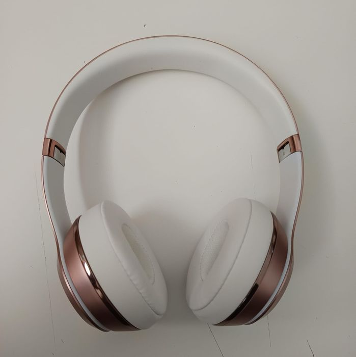 Phones Beats solo wireless