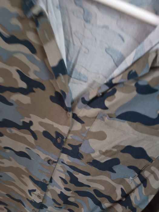 Koszula damska w stylu militarnym