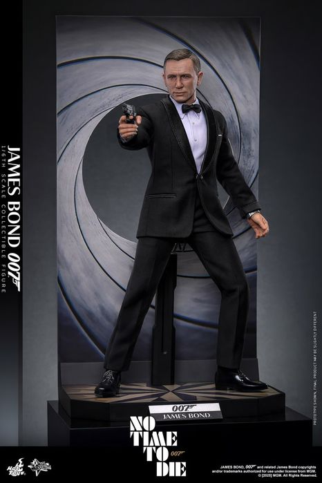 Фігурка 1/6 Hot Toys MMS803/804 James Bond No Time To Die