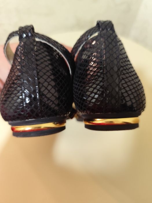 Шкіряні туфлі 38 розмір