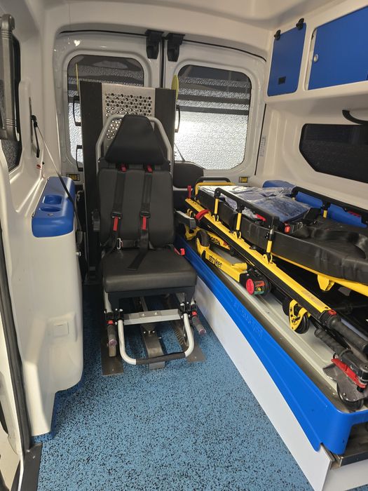 Karetka Ambulans Ford Transit Stryker
