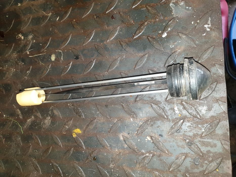 Miarka paliwa can am outlander