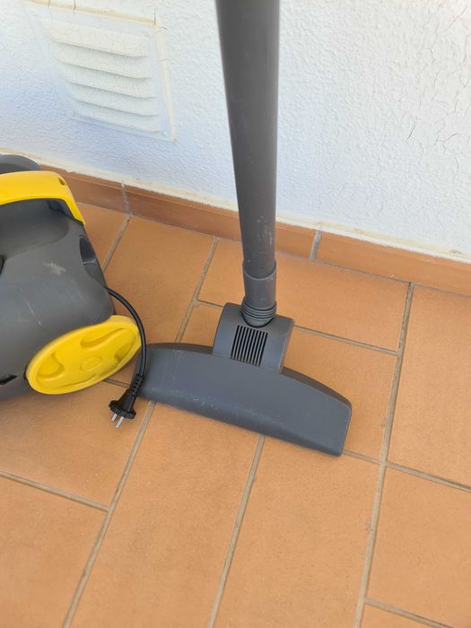 Aspirador Daewoo RC-371F 1400W Vacuum Cleaner