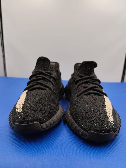 Кросівки Adidas Yezzy Boost 350 V2 " Oreo" - 39,5 розмір. Оригінал