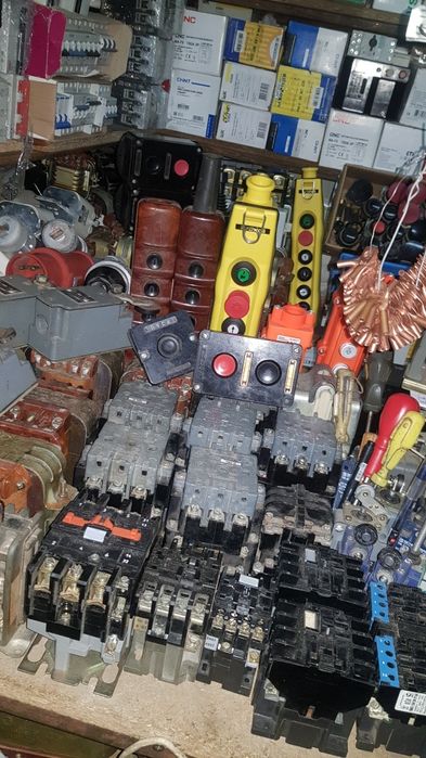 Пульт для кран балки тельфера  разьем кабельный