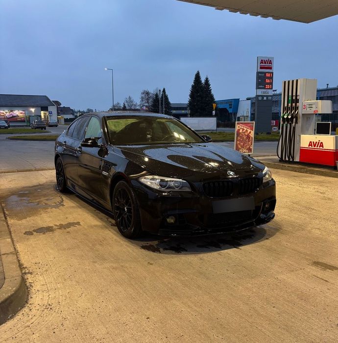 BMW Seria 5 BMW seria 5 528i M pakiet