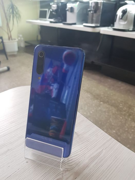 Смартфон Xiaomi Mi 9, 6/128gb