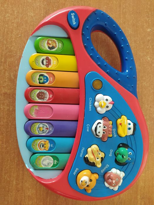 Интерактивная музыкальная игрушка.