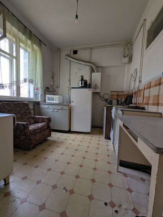 Продаж будинку по вул. Корецька