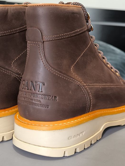 Botas pele GANT 41
