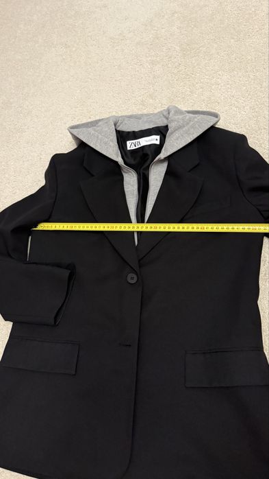 Блейзер з ефектом толстовки Zara оверсайз