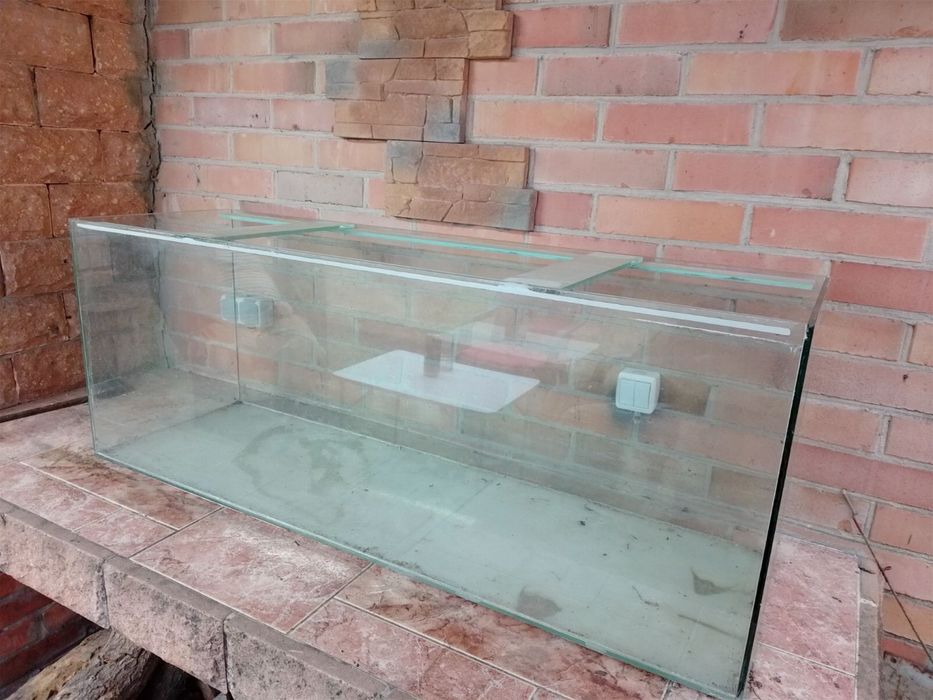 Акваріум б/в 120*37*45 (~200 л)