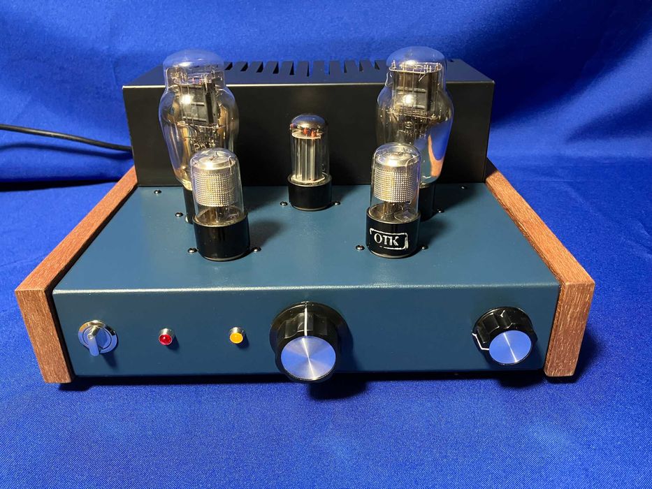 Ламповий підсилювач на 47 лампах
