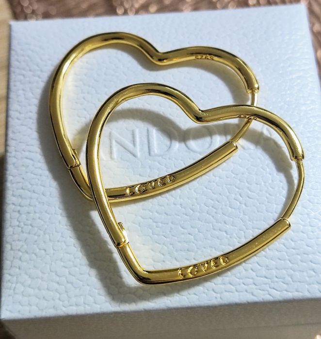 Kolczyki asymetryczne serca Loved złote S925