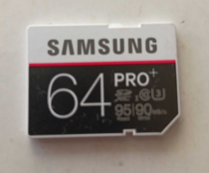 Cartão SD Samsung Pro 64 GB