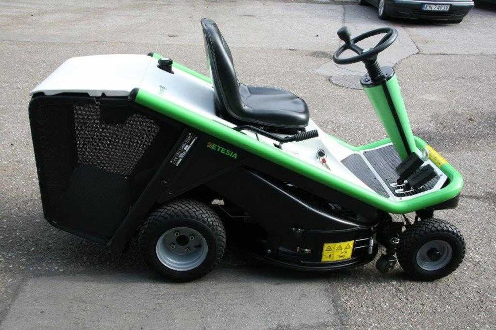 Traktorek odśnieżarka kosiarka Etesia HYDRO 80 MKHP Lemiesz Pług