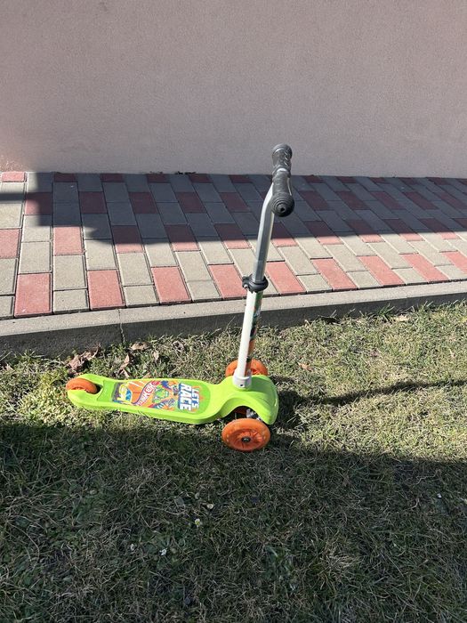 Самокат дитячий з 3 років