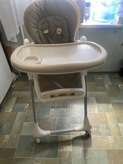Дитячий стільчик для годування Toffe Carrello