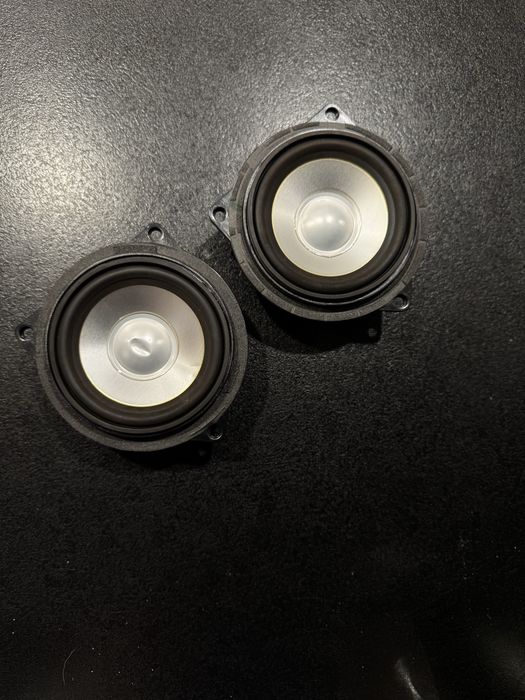 Glosniki LOGIC 7 sredniotonowe bmw seria E