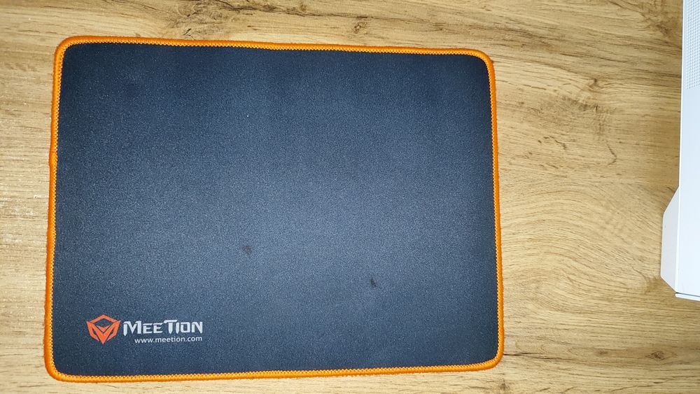 Коврик для мыши в хорошем состоянии