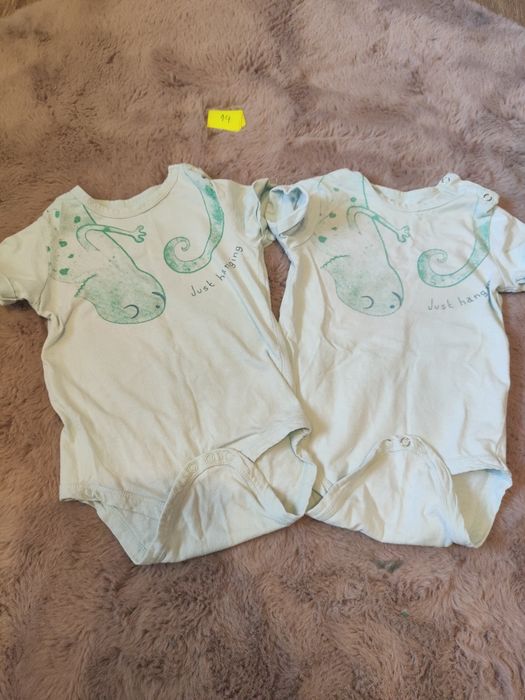 Sprzedam body 92/98